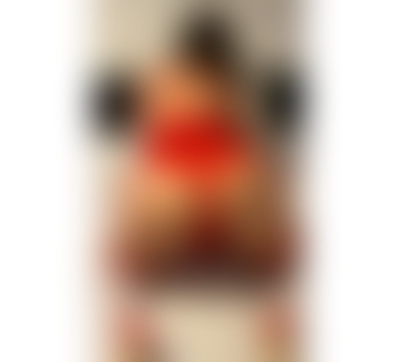 Escorts West Berkshire Farnborough - West Berkshire - Photos for British Busty Filthy Milf! One week only! Cash or card x