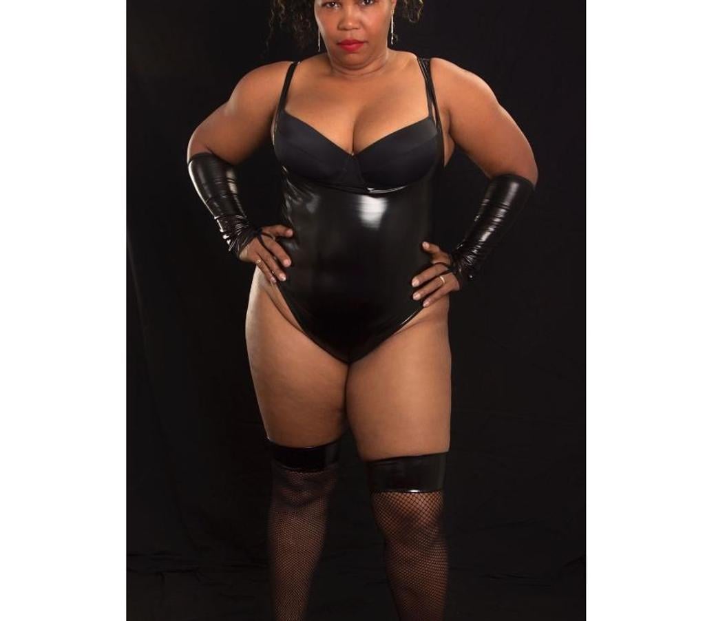 Escorts West Yorkshire Leeds - Photos for 🔥🔥 MILF ON THE CITY ( 07729670005 )