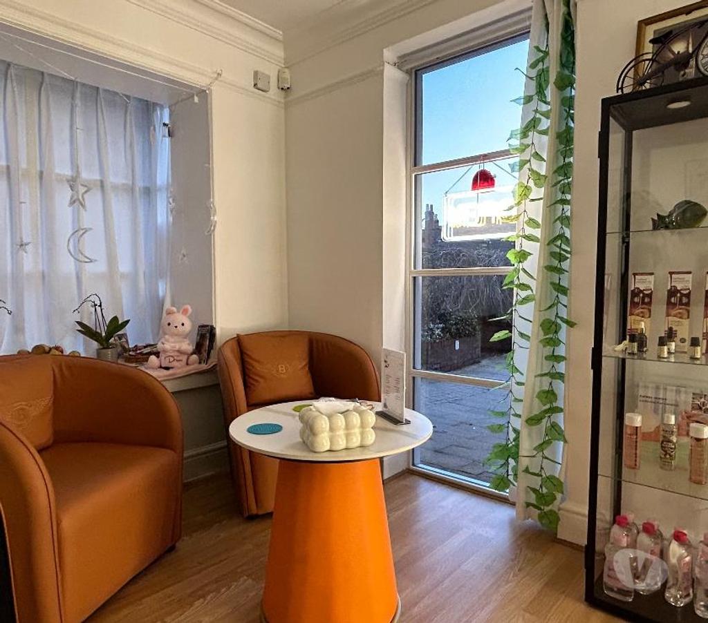 Full body massage Warwickshire Stratford-on-Avon - Photos for JOYFUL STONE MASSAGE CENTER in Stratford-upon-Avon