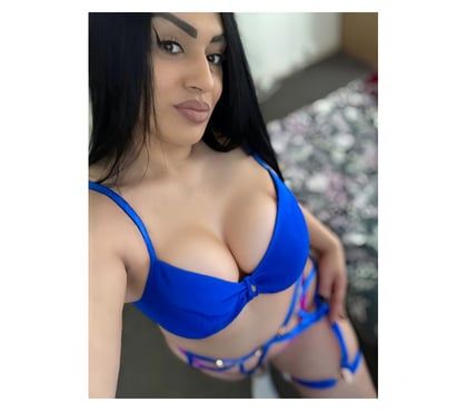 Escort Middleton Rochdale - Photos for LESLIE 🥰CURVISH BODEY 🔥REAL📷LET'S FUNN🥰