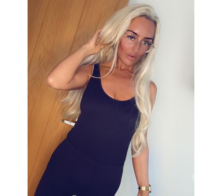 Adult Entertainment Greater Manchester Manchester - Photos for ELLIE MAY - YOUR NEW, FAVOURITE DISTRACTION 💭 💋