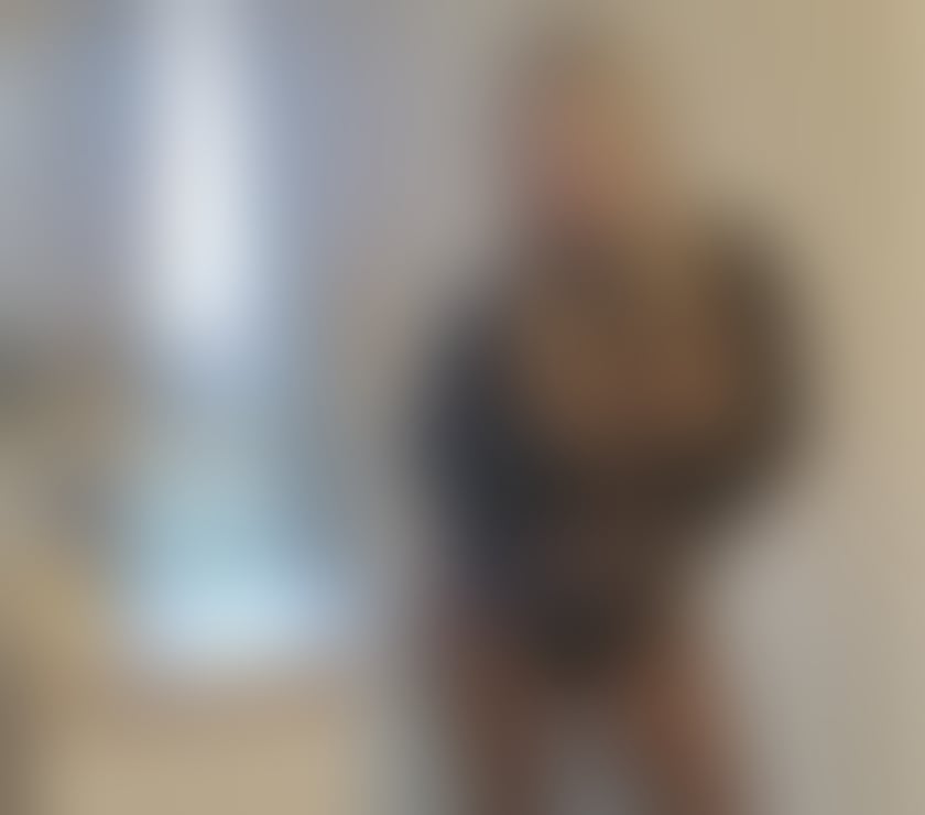 Escorts West Midlands Birmingham - Photos for Emmanuelle .mature ,hot and sensual, 100%real pictures