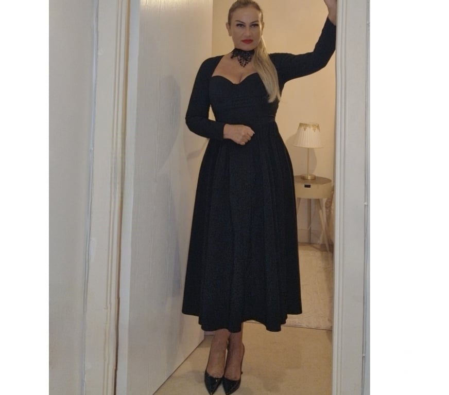 Escorts West Midlands Birmingham - Photos for Emmanuelle .mature ,hot and sensual, 100%real pictures