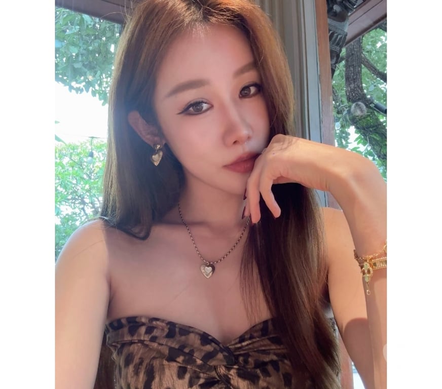 Escorts Surrey Woking - Photos for 🍒NEW Petite🔞Stunning Asian Girl in GU22🍒NO RUSH