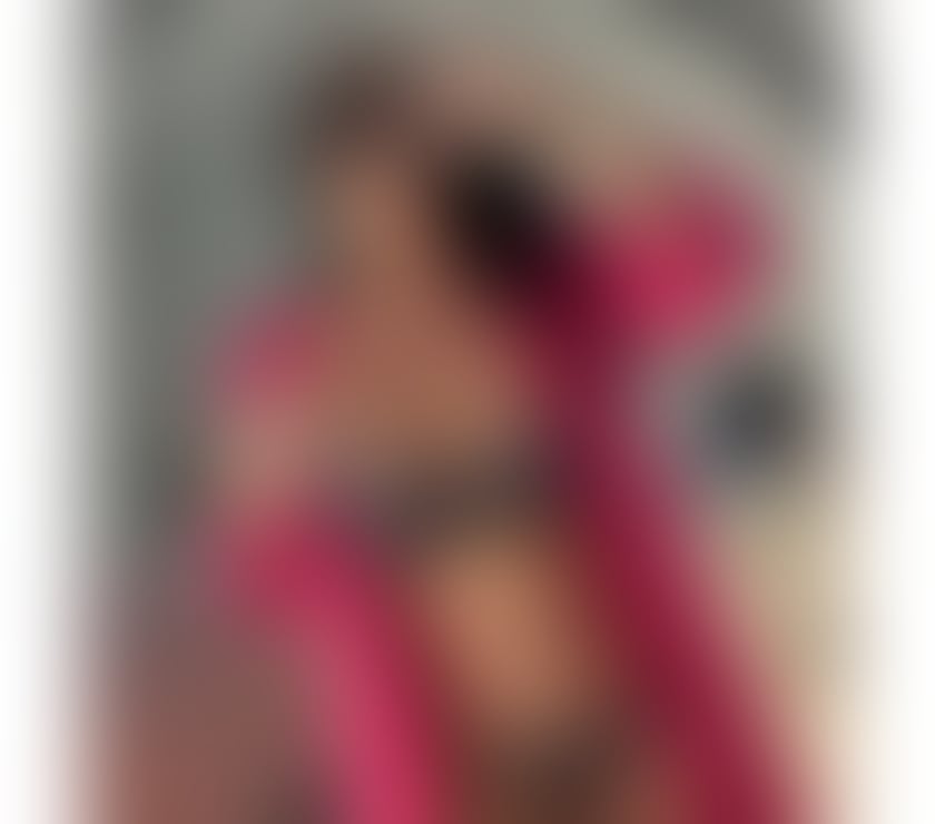 Escorts Hertfordshire Watford - Photos for 🔥 MATURE LAURA🔥 NEW IN TOWN 🔥 REAL PICTURES