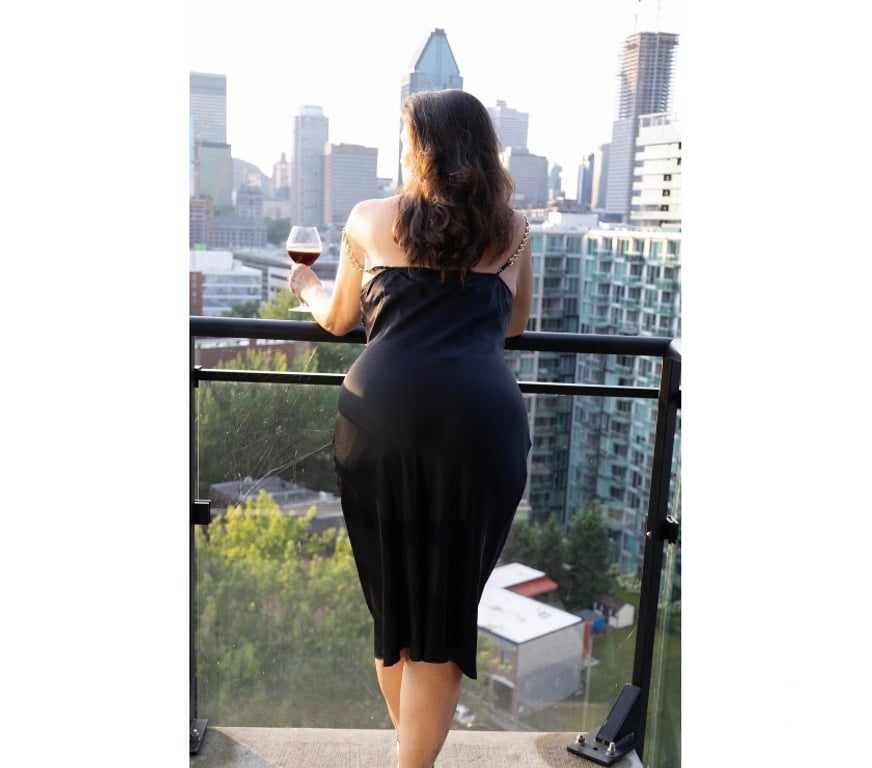 Escorts Hertfordshire Watford - Photos for 🔥CURVY LAURA 🔥 NEW IN TOWN 🔥 REAL PICTURES