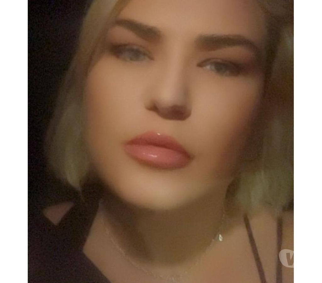 Escorts Hertfordshire Stevenage - Photos for Blonde English Essex Party Girl - Incall & Outcall