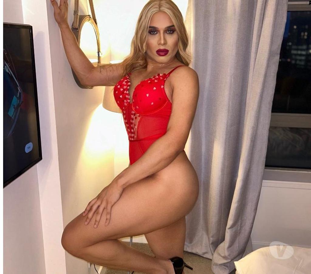 Trans Escorts West Yorkshire Leeds - Photos for Victoria P.A.R.T.Y