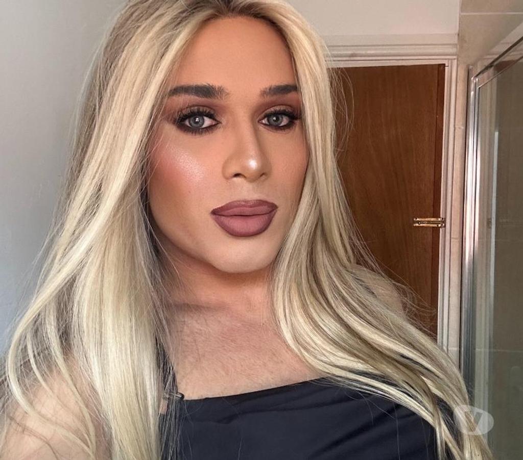 Trans Escorts West Yorkshire Leeds - Photos for Victoria P.A.R.T.Y