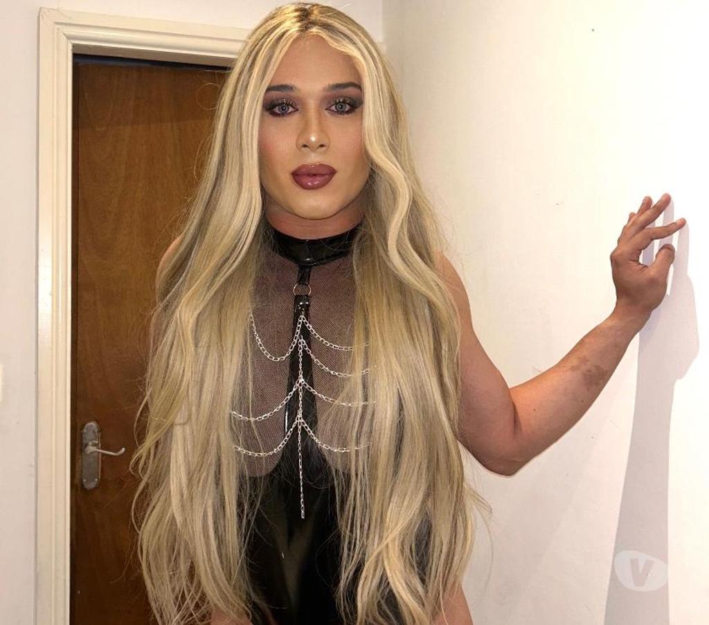 Trans Escorts West Yorkshire Leeds - Photos for Victoria P.A.R.T.Y