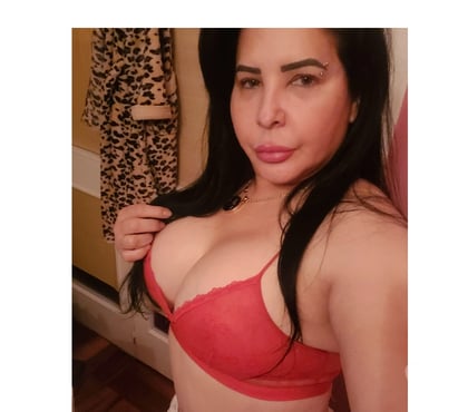  Escorts Birchills Walsall - Photos for Party girls m here just for you