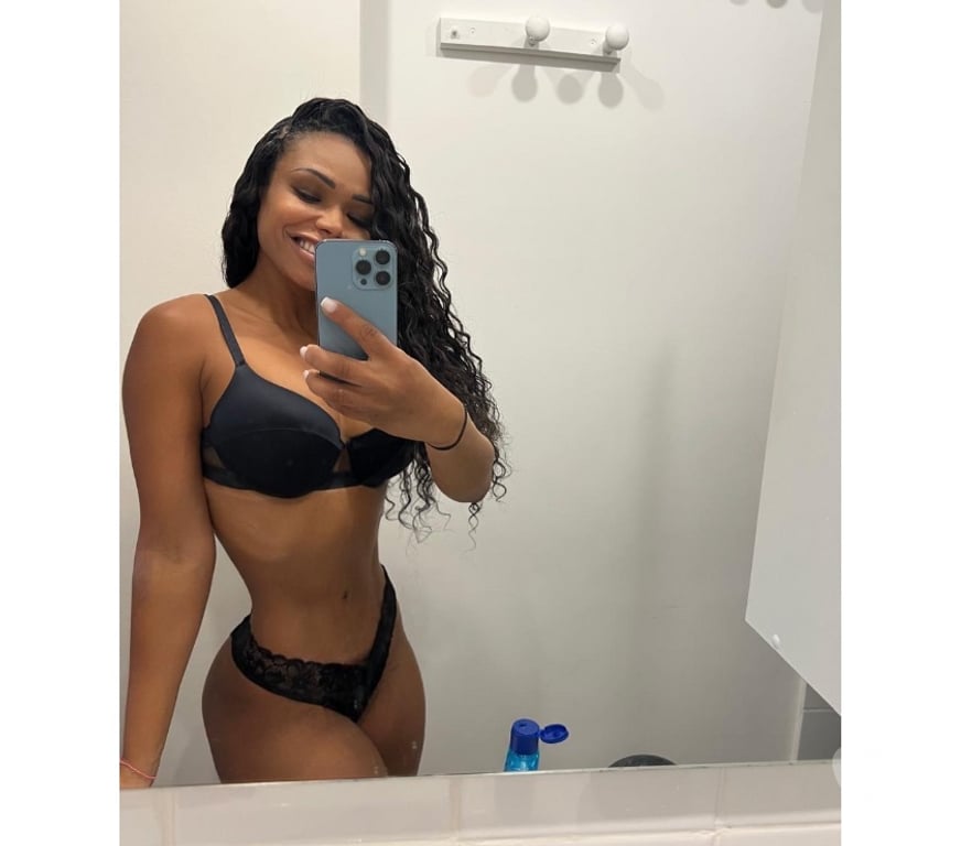 Escorts South West London Sutton - Photos for 👑VALERIA👑 Sophisticated & Sensual GFE Sutton ✨