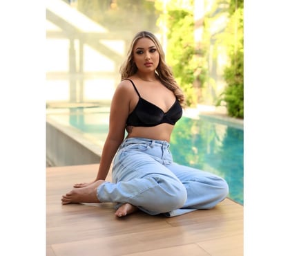 Escorts and Massages Sutton Town Centre Sutton - Photos for 👑BELA👑 Sophisticated & Sensual GFE Sutton ✨