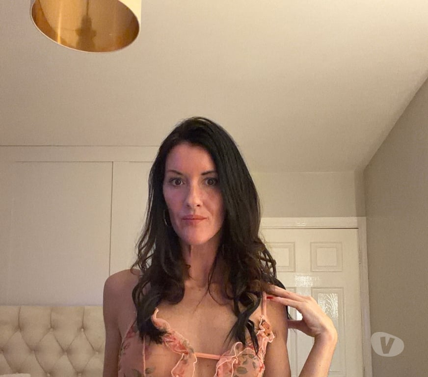 Adult Entertainment Suffolk East Suffolk - Photos for IRISH PRETTY GIRL READY FOR CALLS X