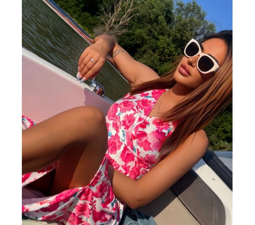 Escorts Fermanagh and Omagh Omagh - Fermanagh and Omagh - Photos for Sara the best for you tonight.
