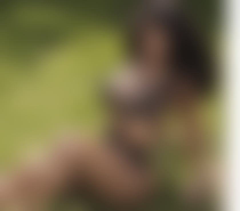 Escorts West Midlands Dudley - Photos for sexy Laura with big ass ๐๐