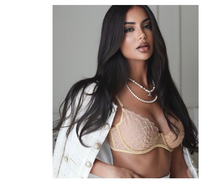 Escorts North London Shoreditch High Street Station - North London - Photos for JHENNY 🍷 THE BEST EXPERIENCE