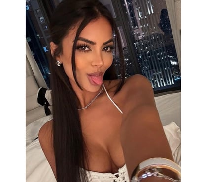 Escort Canary Wharf East London - Photos for JADE 🍷 THE BEST EXPERIENCE ✨🍾🥳