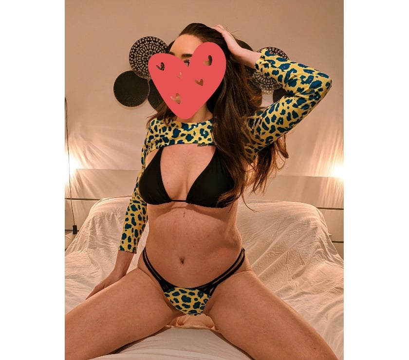 Escorts Merseyside Liverpool - Photos for Sexy Scouse sub - GFE or PSE incall outcall Liverpool