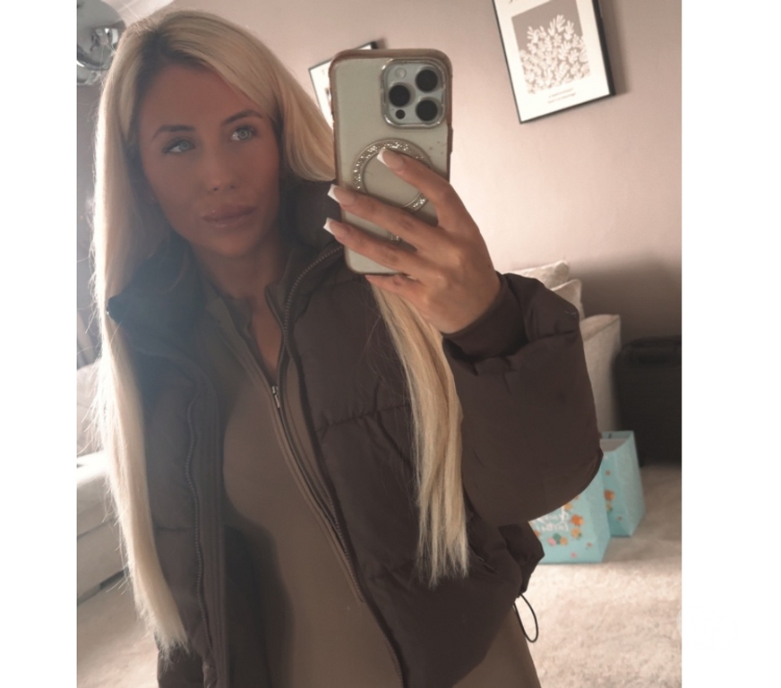 Adult Entertainment Merseyside Liverpool - Photos for HOT BLONDIE - 07852605218 💋