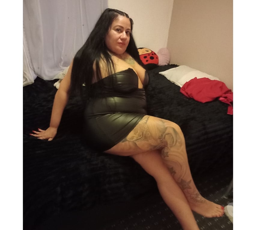 Escorts West Midlands Walsall - Photos for Party girls Isabela I m.here new I m very 🔥owo