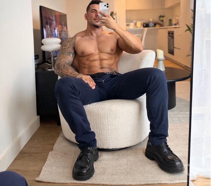  Gay massage West Midlands Birmingham - Photos for GUI New Boy From Brazil🔥
