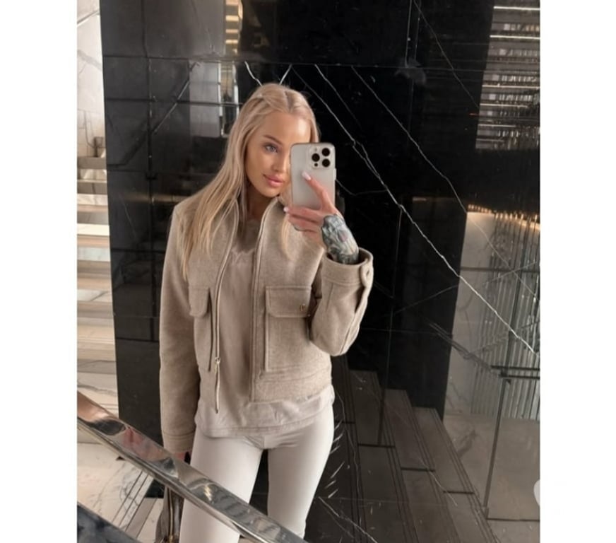 Escorts Hampshire Portsmouth - Photos for 🍒Naughty Elly🪩 🔝HOTTEST🍒Red Hot🔝🔞Party