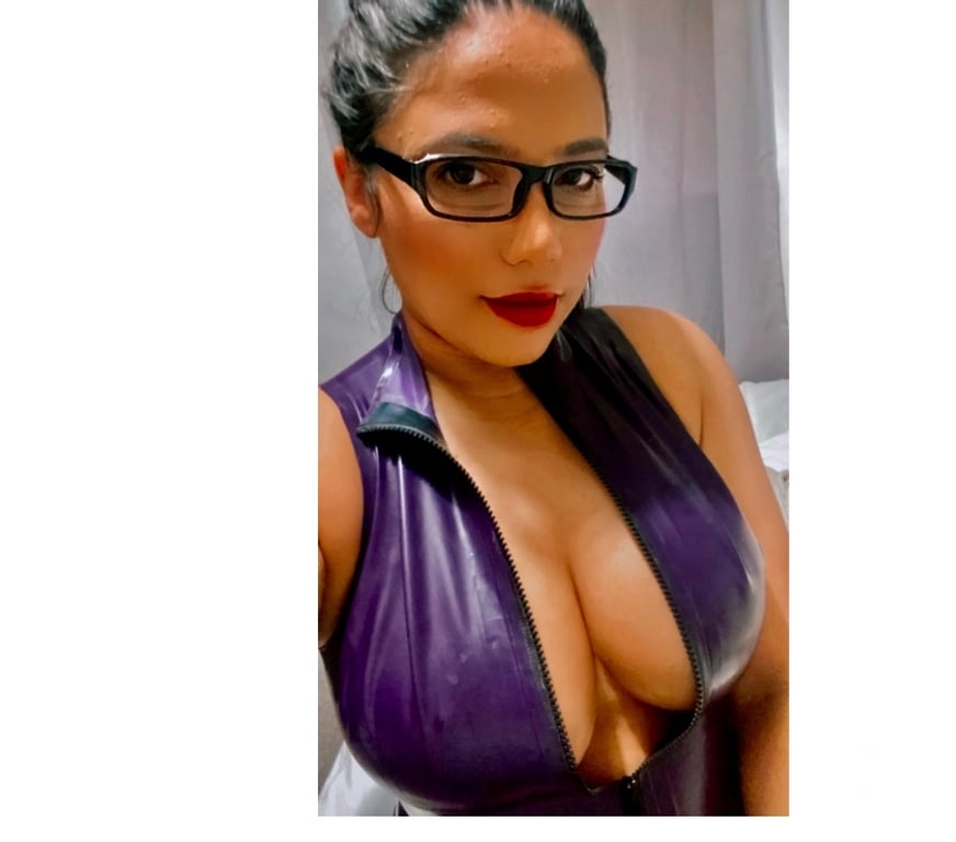 Escorts Devon Exeter - Photos for Mistress Meduza 4 Day here BDSM WS