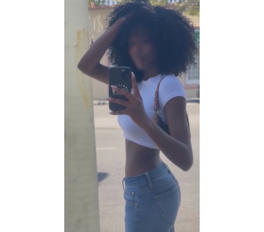 Escorts Belfast Belfast City Centre (South) - Belfast - Photos for Hot ebony black chocolate ...