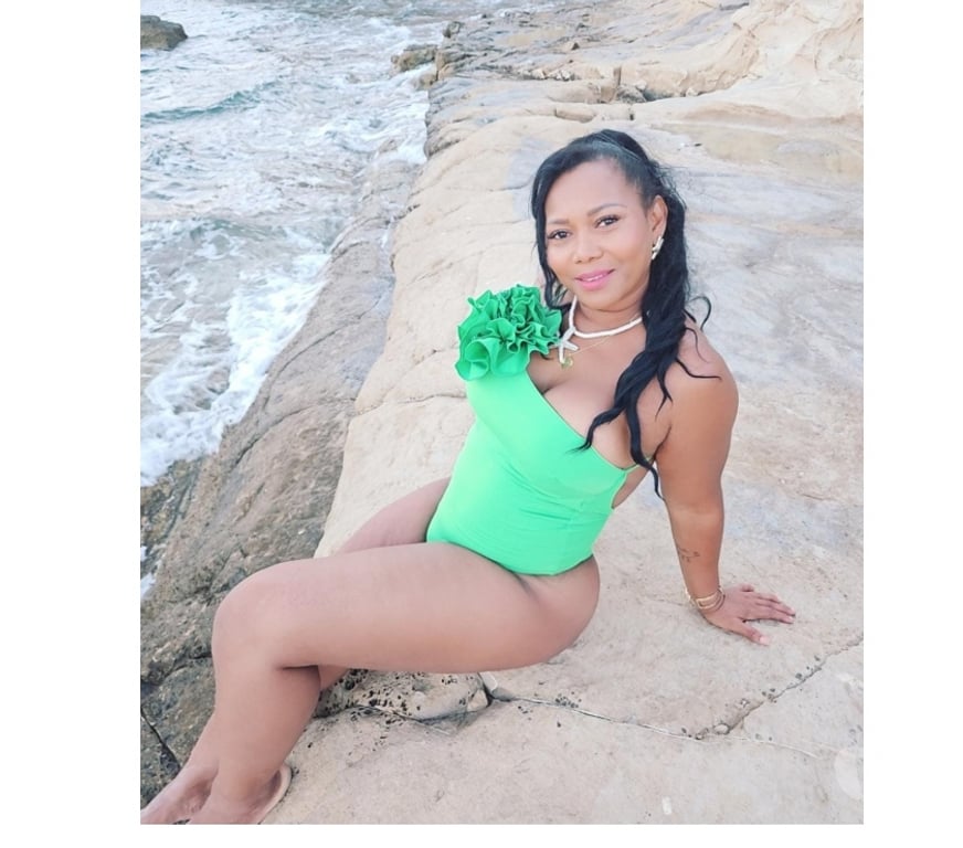 Escorts East London Devons Road - DLR Station - East London - Photos for Colombian Curve Hot 07732189979