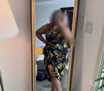 Escorts Birmingham City Centre Birmingham - Photos for 💋 Enchanting Pakistani Elegance- Habiba