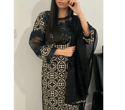 Escorts Birmingham City Centre Birmingham - Photos for AISHA Real 🇵🇰