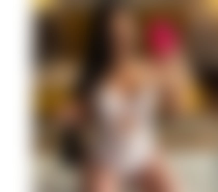 Photos for Hi I’m Caterina party girl and very hot 🫦🫦🔥