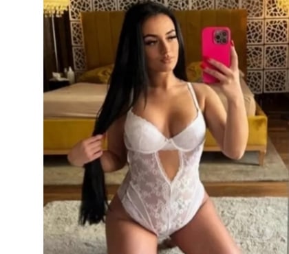 Photos for Hi I’m Caterina party girl and very hot 🫦🫦🔥