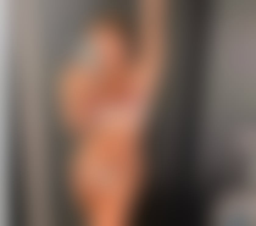 Escorts and Massages Peterborough City Centre Peterborough - Photos for Hi lov i m Simo new girl in city love PARTY Girl