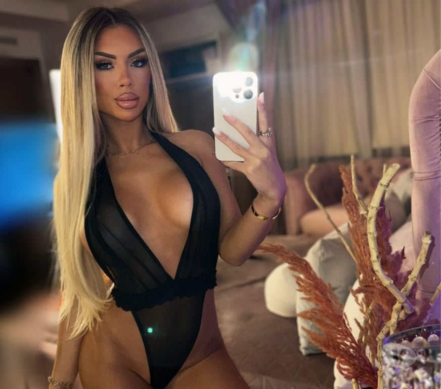 Escorts Cornwall Newquay - Cornwall - Photos for 🌸🩷 IVY 🩷 AVAILABLE NOW 🩷 OUTCALLS 🩷