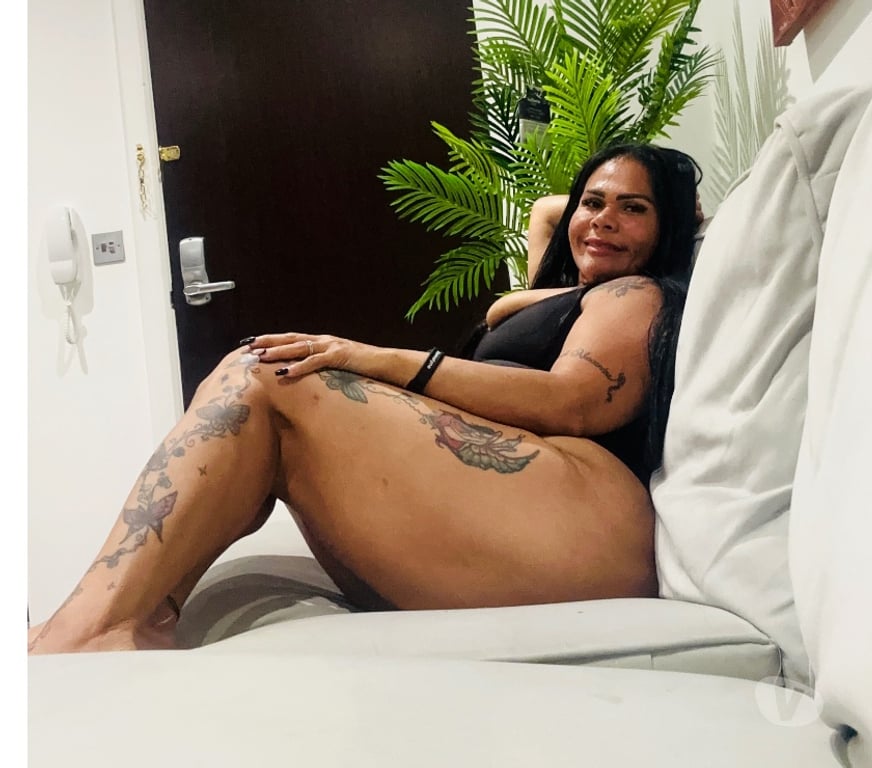 Escorts Bedfordshire Luton - Photos for AMAZING BRUNETTE🫦 CHUBBY💋PARTY GIRL💋00%REAL