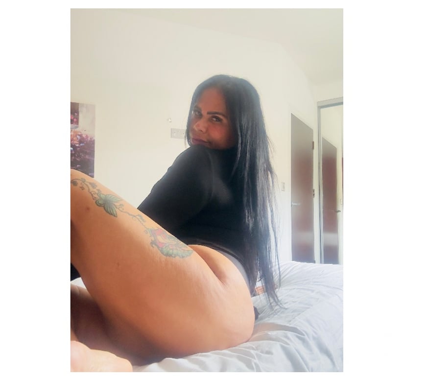 Escorts Bedfordshire Luton - Photos for 🥈 💋 Mature, sexy, and alluring woman – Experienced