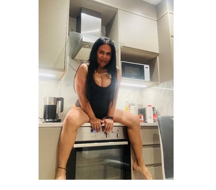 Escorts Luton Town Centre Luton - Photos for 🥈 💋 Mature, sexy, and alluring woman – Experienced