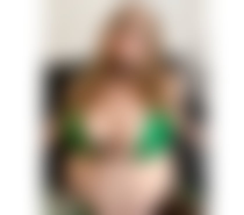 Escorts South East London Norwood Junction Station - South East London - Photos for American BBW Busty Bella!