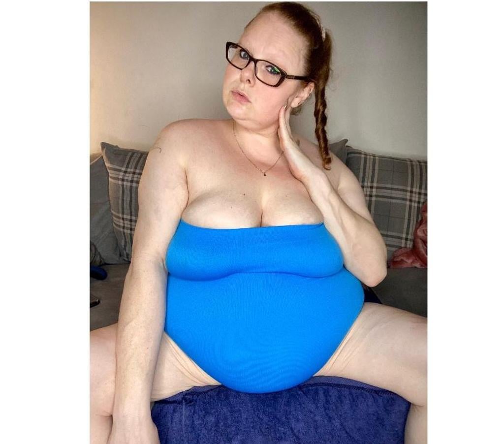Escorts South East London Norwood Junction Station - South East London - Photos for American BBW Busty Bella!