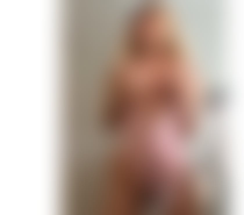 Escorts Greater Manchester Manchester - Photos for Luana, MASSAGE AND LOTS OF KISSES😋😘🔥 M3