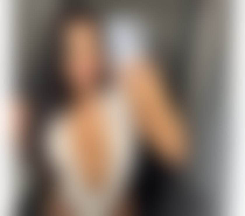 Escorts Buckinghamshire Milton Keynes - Photos for SABRINA PEACHY ROUNDED BRAZILIAN BOOTY 🍑😈