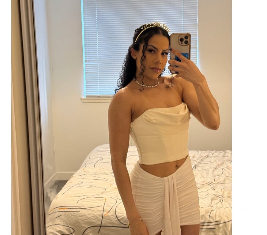 Escorts Oxfordshire Oxford - Photos for BRAZILIAN 🇧🇷 BRUNETTE BIG ASS🍑REAL PHOTOS