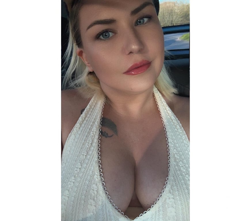 Escorts Essex Basildon - Photos for English Party Girl- Incall - Outcall - video call - content