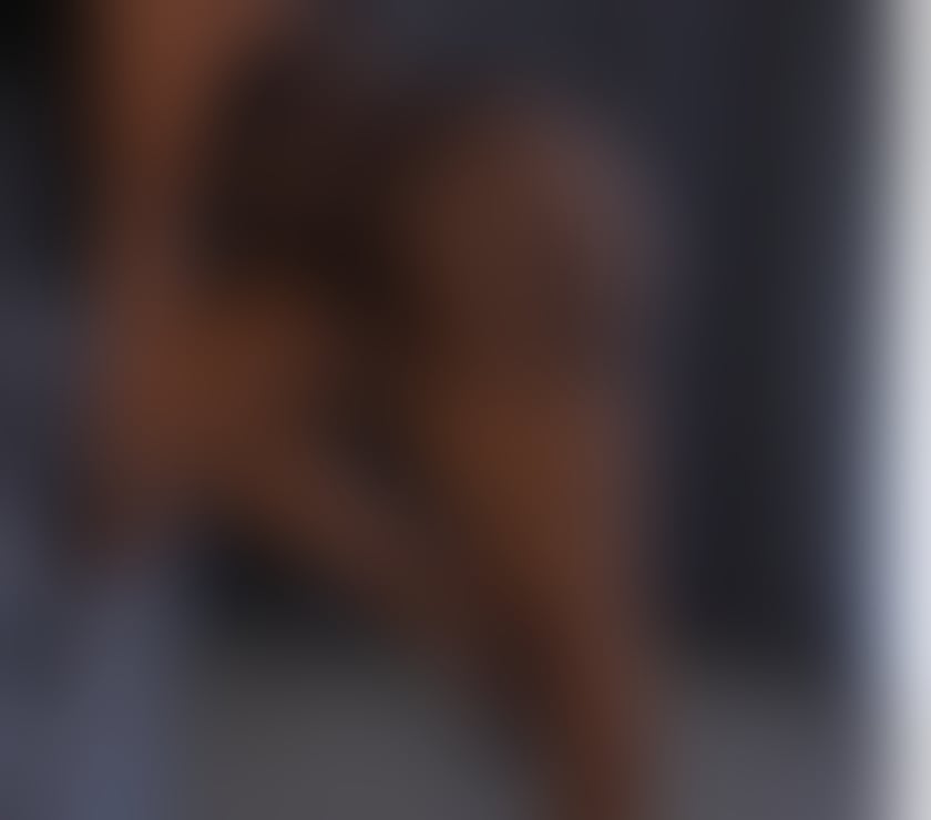 Escorts West Northamptonshire Northampton - West Northamptonshire - Photos for 💎 Mirror -A Curvy Reflection of Pure Desire 💎