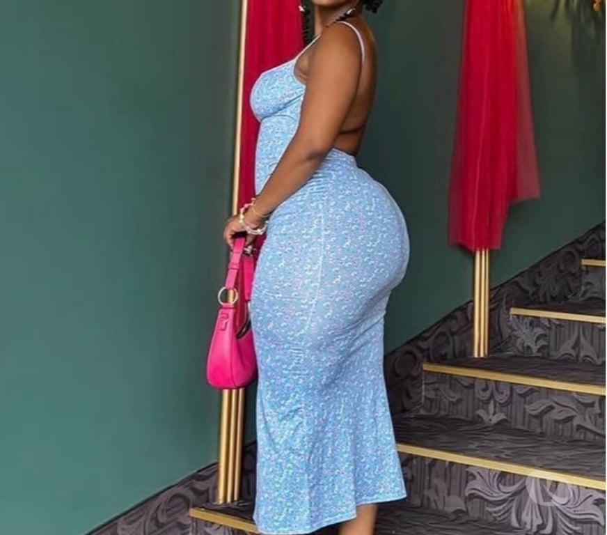 Escorts West Northamptonshire Northampton - West Northamptonshire - Photos for 💎 Mirror -A Curvy Reflection of Pure Desire 💎