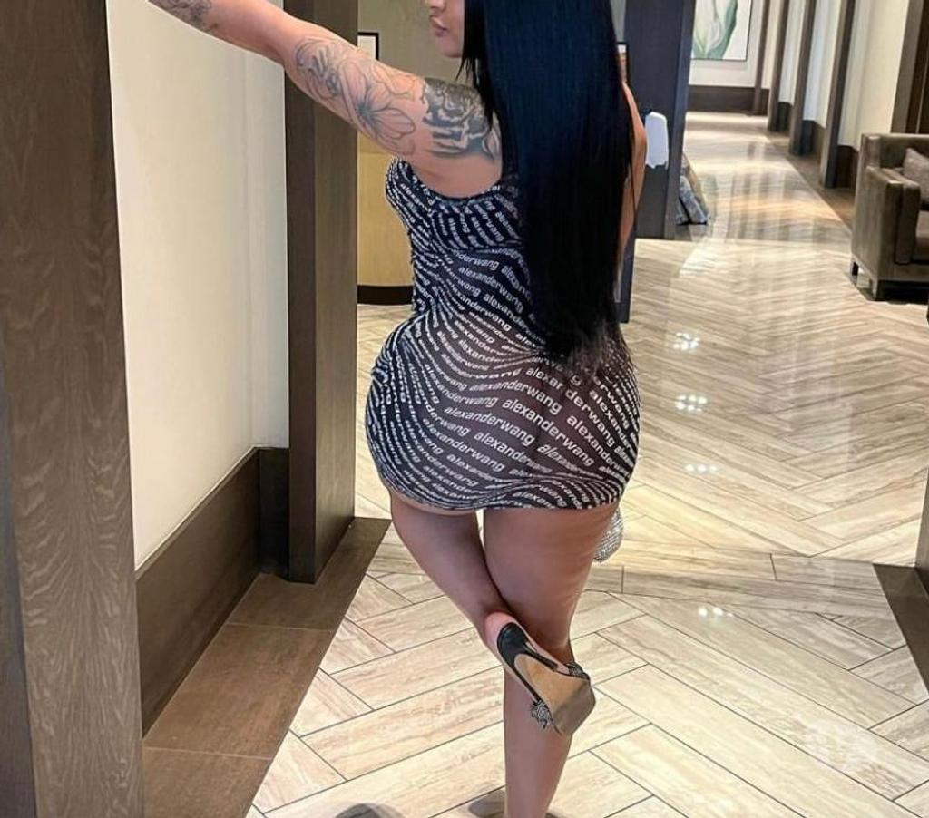 Escorts West London Acton - West London - Photos for Tia Mia Pornstar 🍒🍆 100% Real CimOWO💧⚡