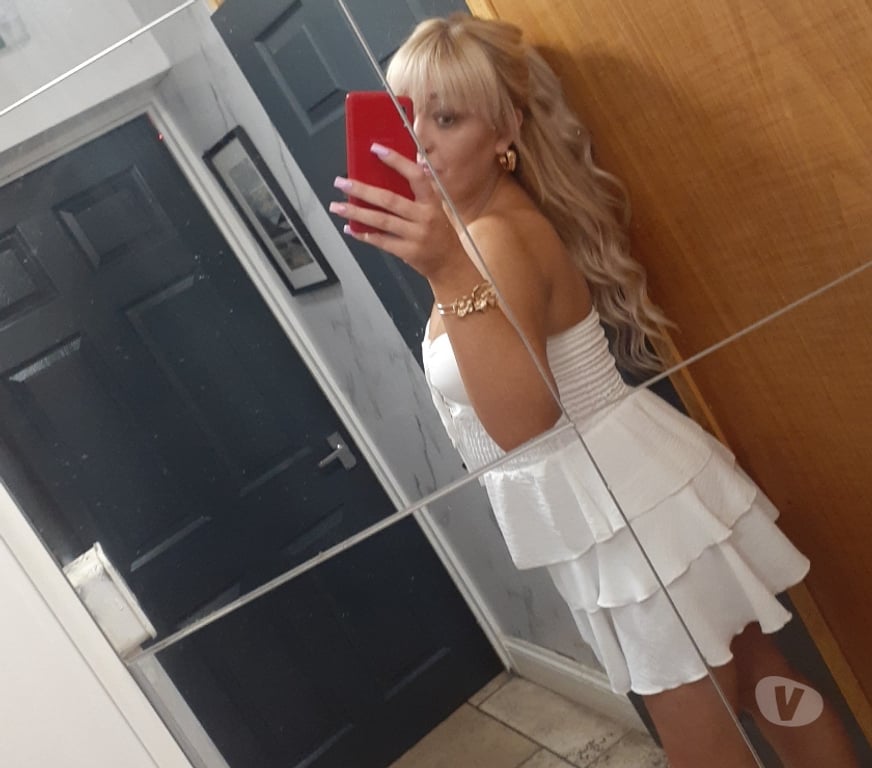 Escorts Cardiff Cardiff City Centre - Cardiff - Photos for Stacey a curvy blonde xxx Out call iNCALL willing to travel