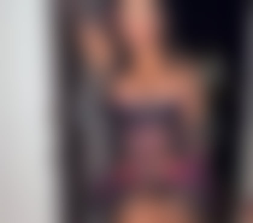  Escorts Stroud Green North London - Photos for HOT LATINA PARTY AVAILABLE LETS GET 🔥 ZOE